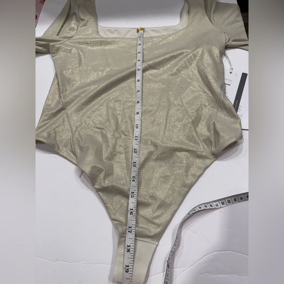Lululemon Ultra Soft Shine Nulu Wundermost Square Neck Bodysuit Size L NWT - Picture 11 of 17